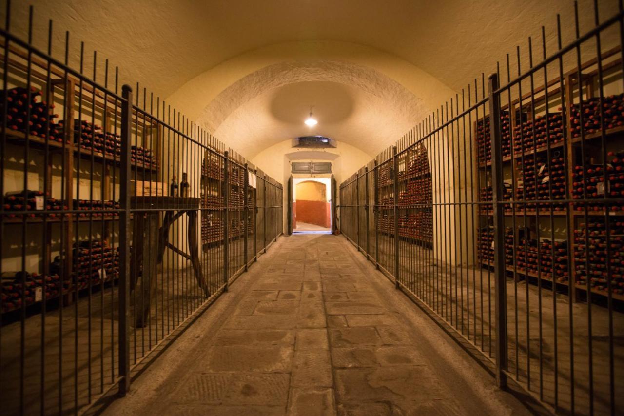Agriturismo La Fattoria Di Capezzana كارمينيانو المظهر الخارجي الصورة